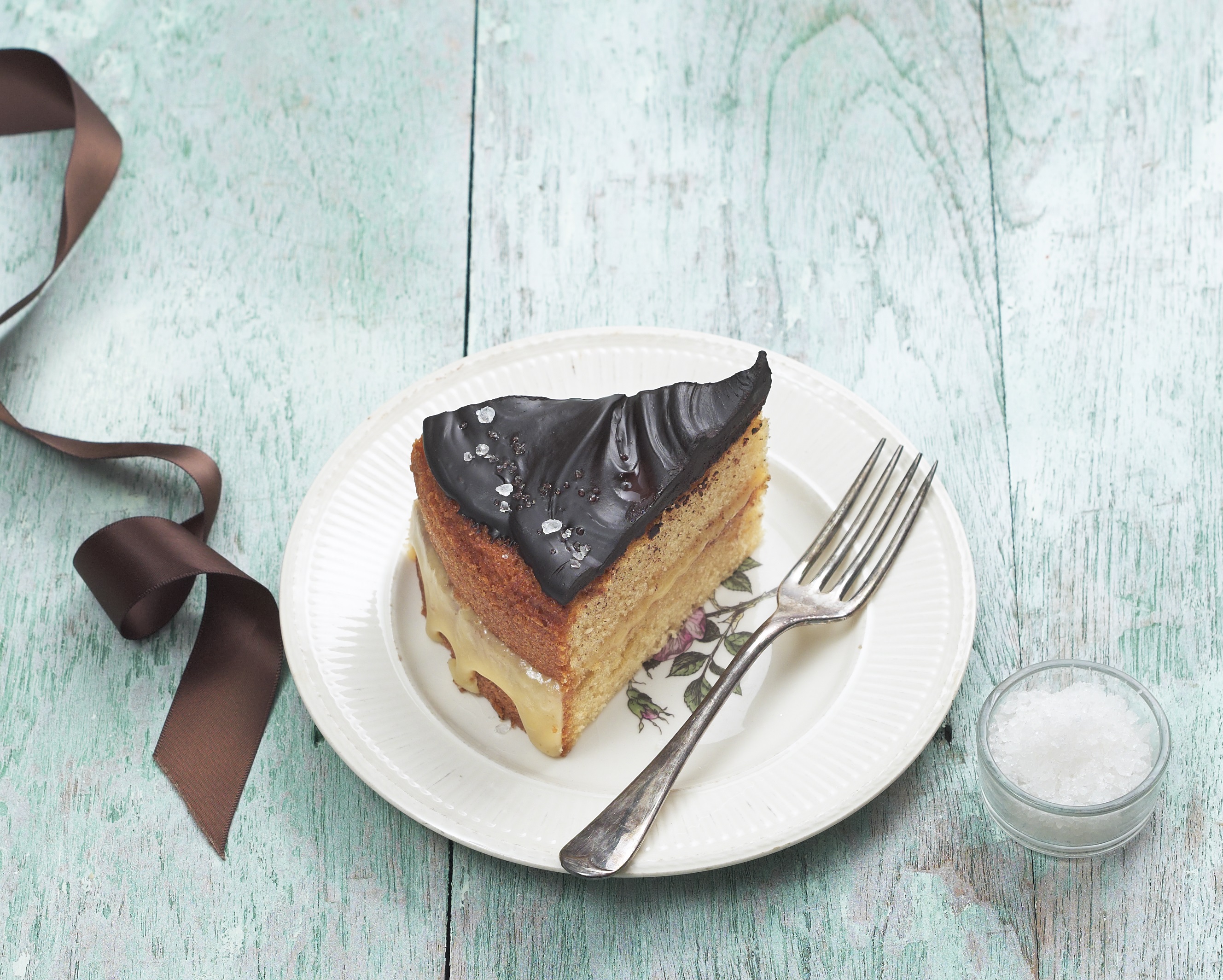 Salted Caramel Cake