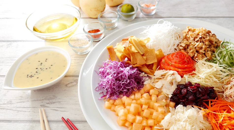 Yee Sang with Golden Celestial Dressing